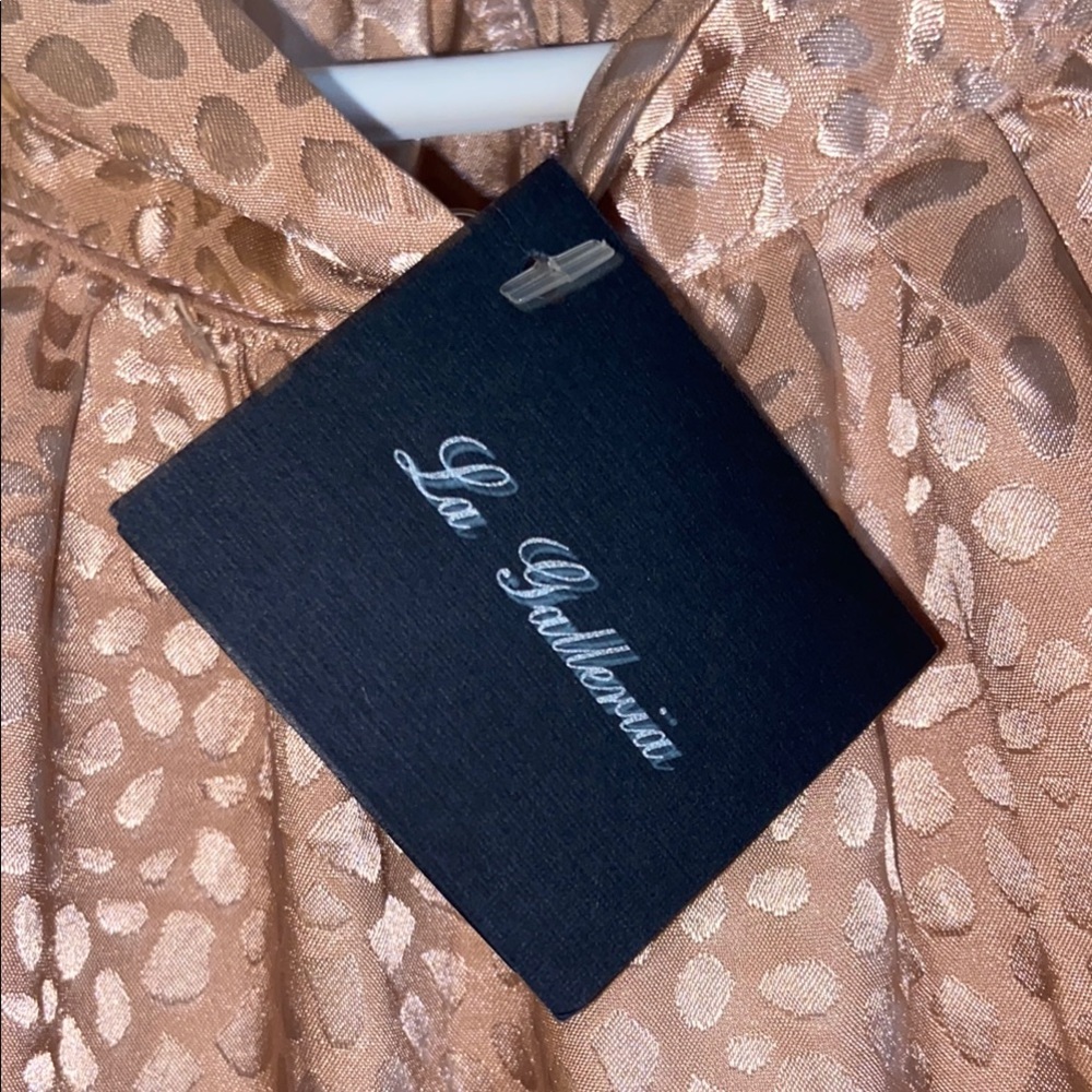 Shimmery Mauve Gold Tie Front Relaxed Blouse - Picture 3 of 5